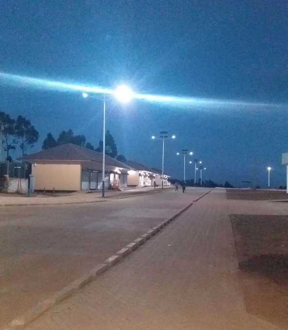 潍坊市非洲科特迪瓦太阳能路灯工程